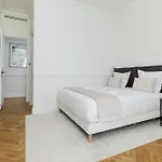 My - Marbeuf Apartamento *