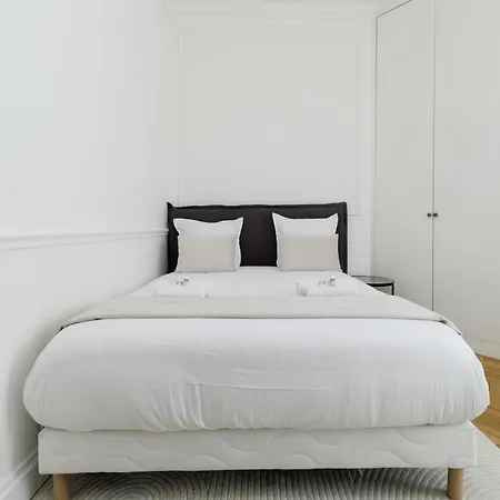 Apartmán My - Marbeuf Paříž