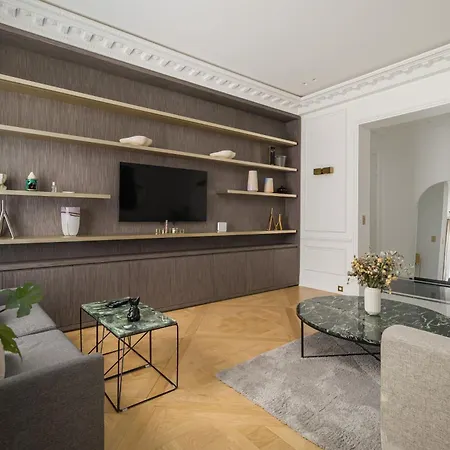My - Marbeuf Apartment *
