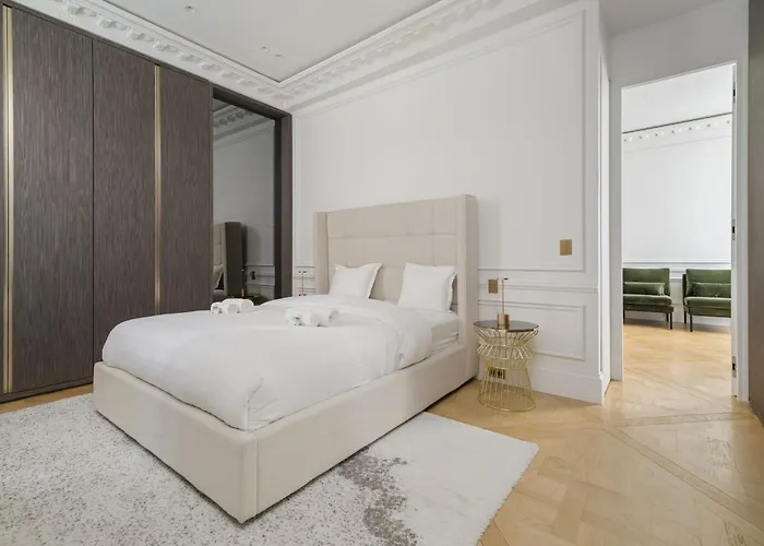 Apartment My - Marbeuf *